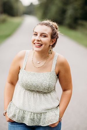 Senior-Carli-492