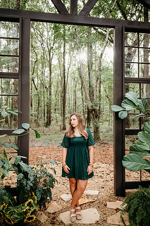 Senior-Carli-73