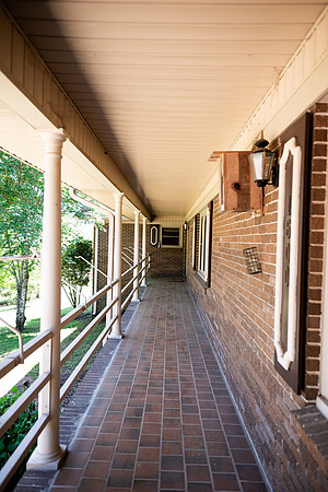 1600 Summit Dr-12