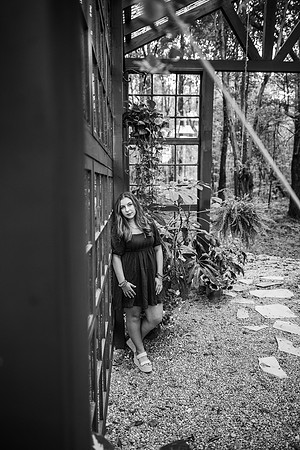 Senior-Carli-37