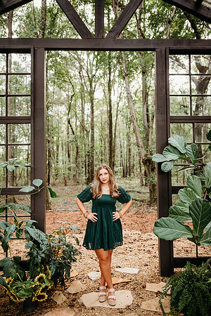 Senior-Carli-64