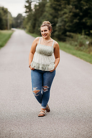Senior-Carli-480