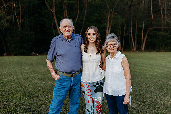 Senior-Bella 2025-1125