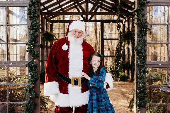 Santa Glass House 2024-Mullinax-33