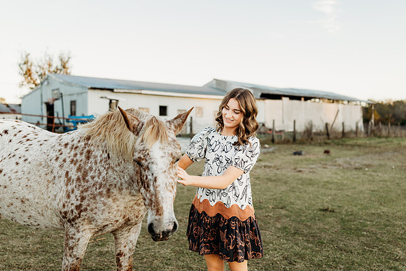 Senior-Riley-436