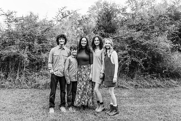 Howard Family 2025-559-2