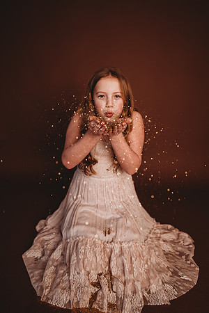 Glitter-Read-160