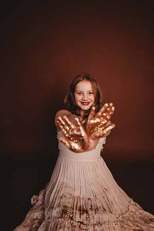 Glitter-Read-211