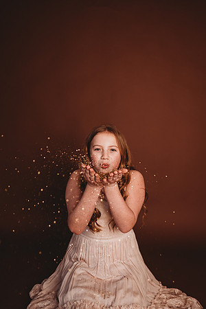 Glitter-Read-92