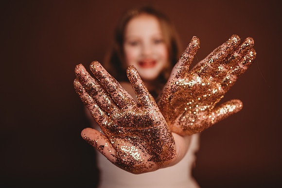 Glitter-Read-217