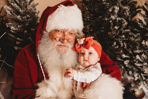 Santa 2021-Nov 13th-2-1545