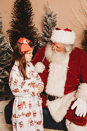 Santa 2021-Nov 13th-2-1552