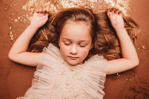 Glitter-Gossett-239
