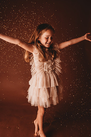 Glitter-Gossett-189