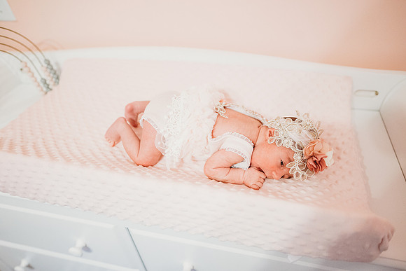 Newborn-Barclay-71