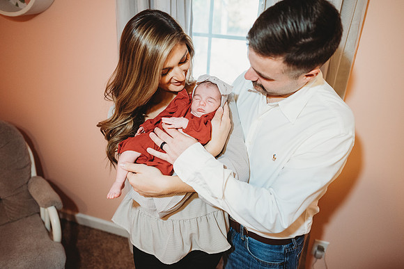 Newborn-Barclay-197