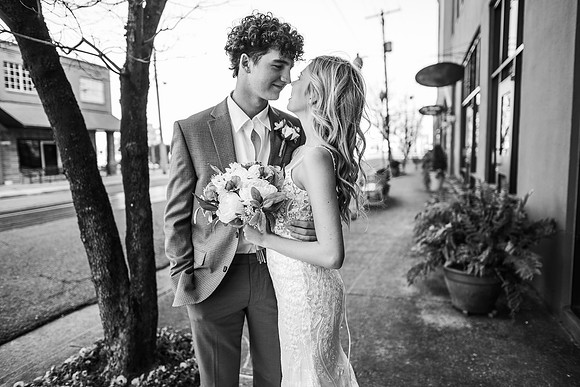 Prom-McGowan-383