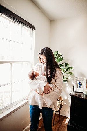 Newborn-Hindsman-285