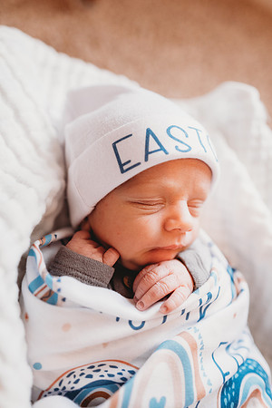 Newborn-Easton-392