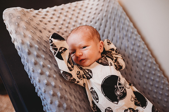 Newborn-Easton-207