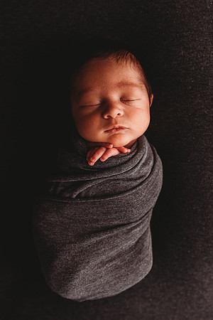 Newborn-Chandler-16