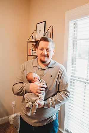 Newborn-Easton-323