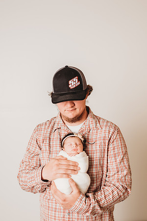 Newborn-Scott-Clay-126