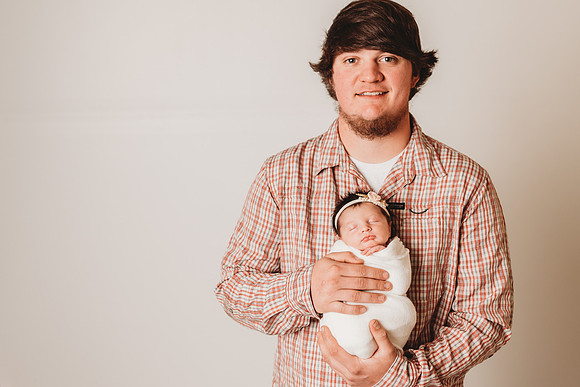 Newborn-Scott-Clay-143