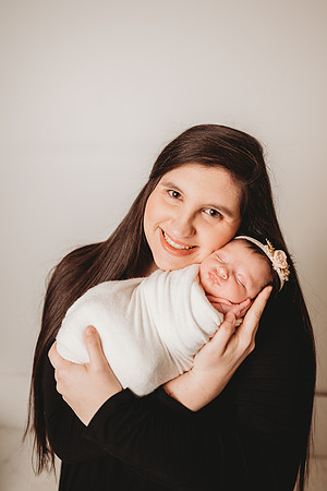 Newborn-Scott-Clay-150