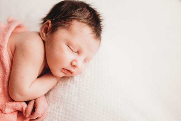 Newborn-Scott-Clay-118