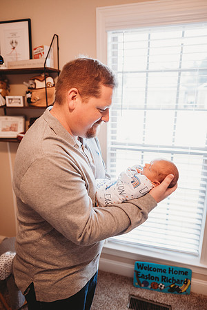 Newborn-Easton-336