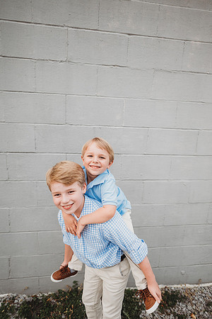 Family-Morgan-80