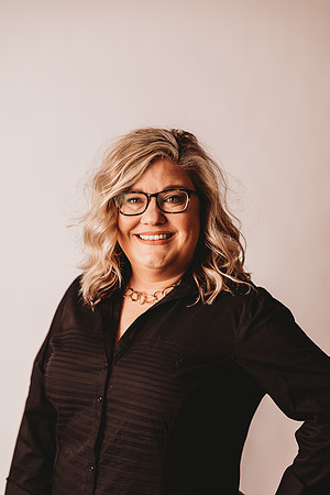 Headshots-Leslie Hopper-149