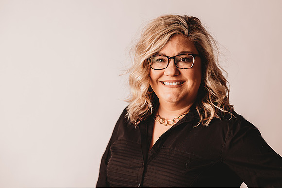 Headshots-Leslie Hopper-178