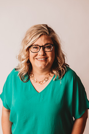 Headshots-Leslie Hopper-121