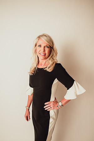 Headshots-Kristi Cromer-96