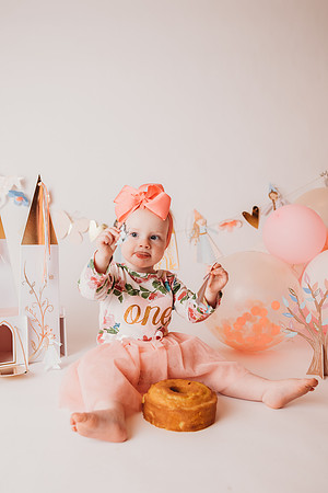Milestone-Tomlinson 1st Birthday-56