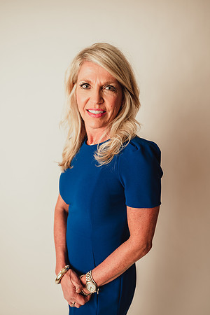 Headshots-Kristi Cromer-191