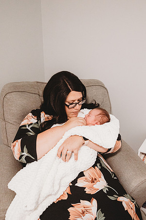 Newborn-Vivian_-231