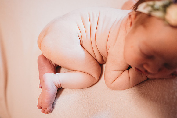 Newborn-Vivian_-261