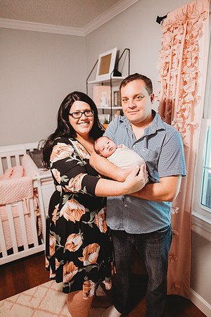 Newborn-Vivian_-171
