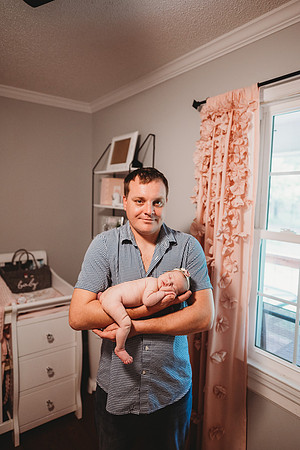 Newborn-Vivian_-302