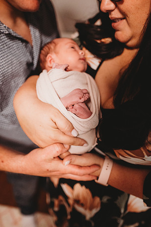 Newborn-Vivian_-83