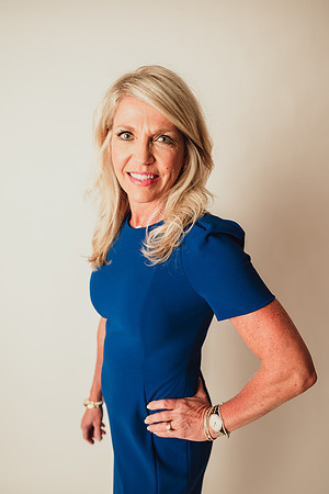Headshots-Kristi Cromer-93