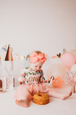 Milestone-Tomlinson 1st Birthday-111