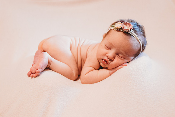 Newborn-Vivian_-14