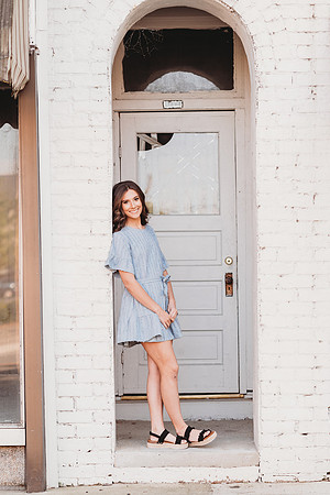 Senior-McKenna Ponder-21