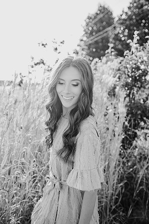 Senior-McKenna Ponder-57