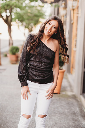Senior-McKenna Ponder-64