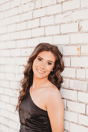 Senior-McKenna Ponder-374